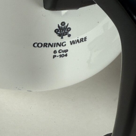 Vintage Corning Ware 6-Cup P-104 White Floral Enamel Coffee/Tea Pot With Lid & B - Picture 4 of 6